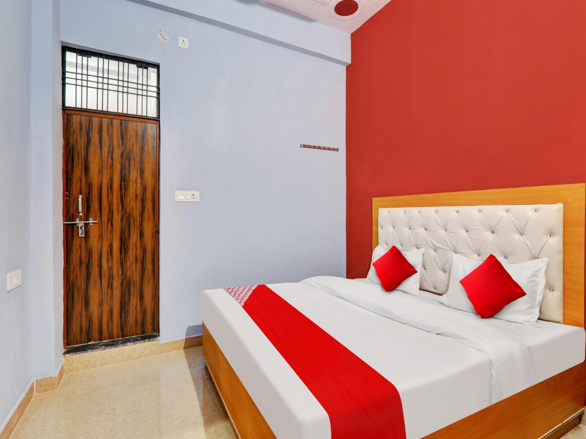 Hotel O Aradhya Galaxy Bhauli Εξωτερικό φωτογραφία