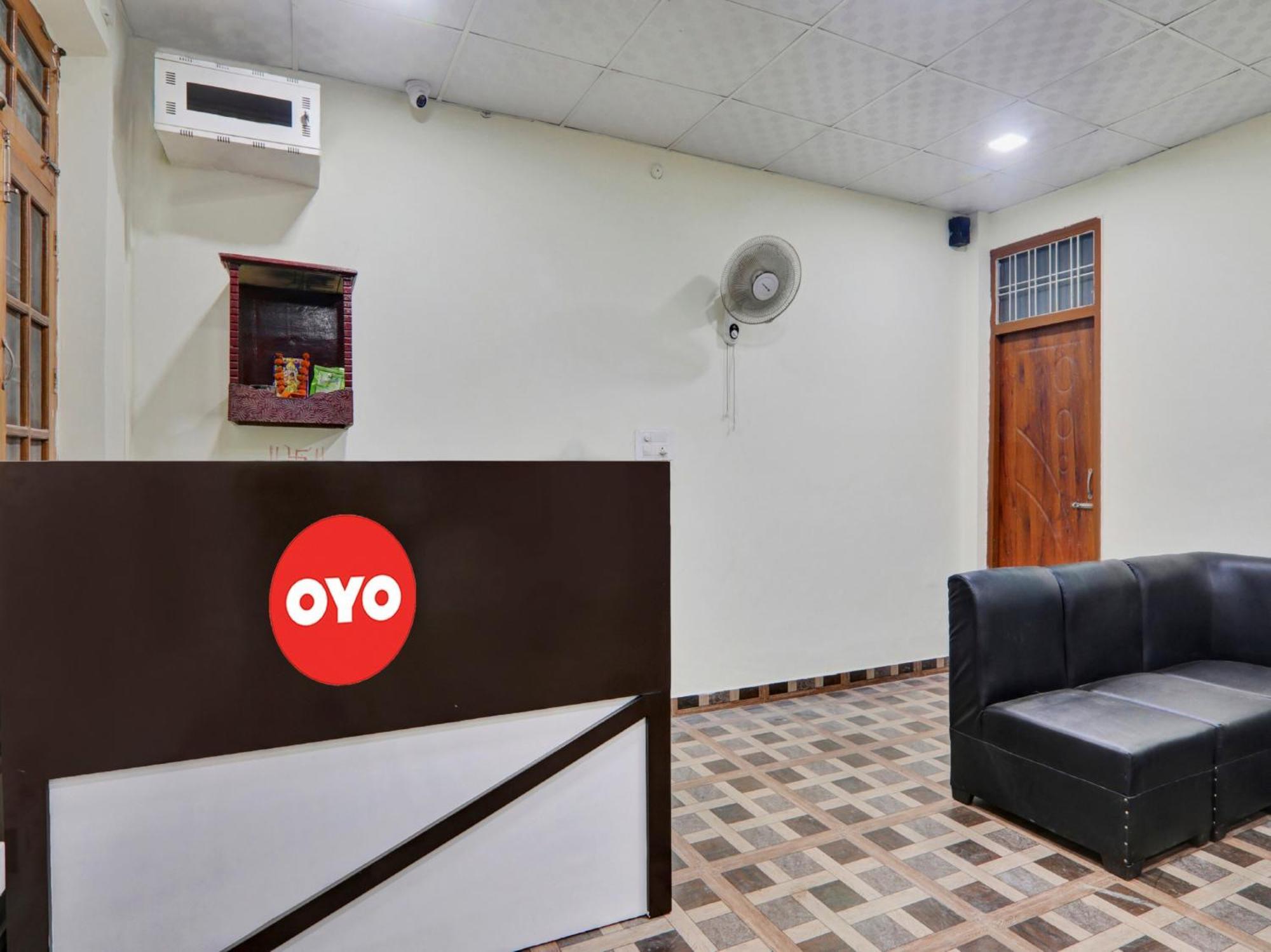 Hotel O Aradhya Galaxy Bhauli Εξωτερικό φωτογραφία