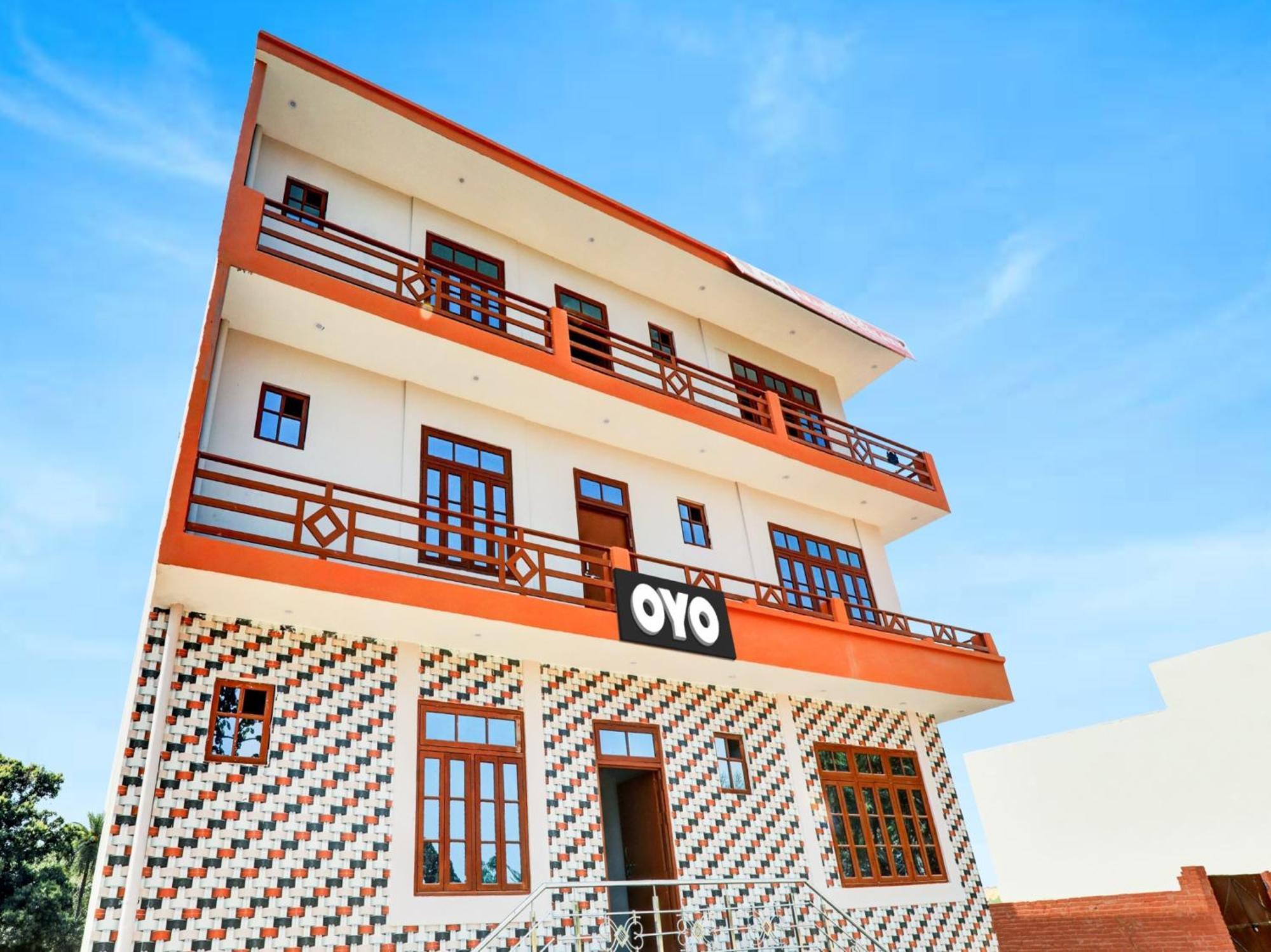 Hotel O Aradhya Galaxy Bhauli Εξωτερικό φωτογραφία